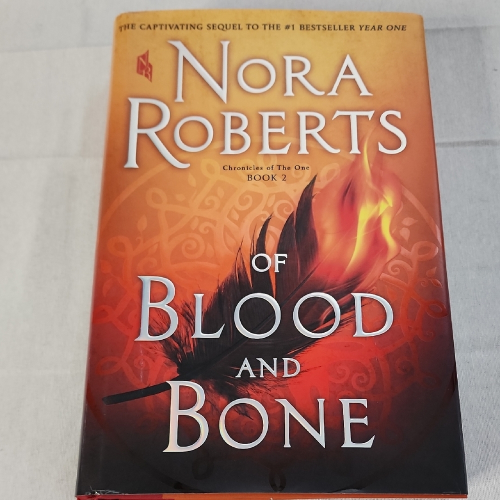 Nora Roberts 'Of Blood and Bone' Book